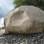 石头02